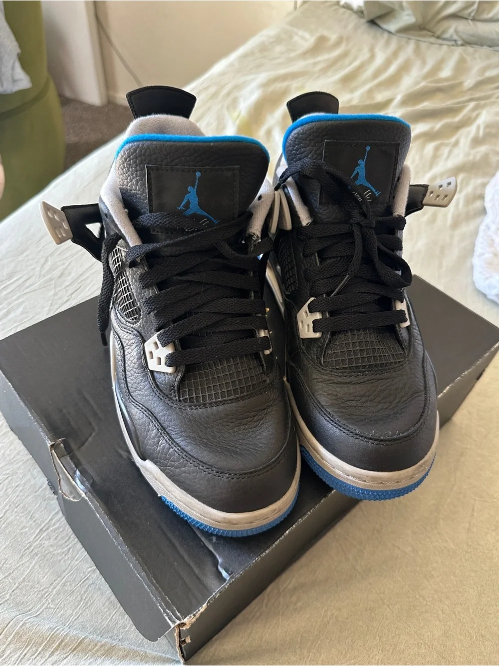 Kids Jordan 4
